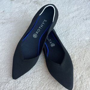 Rothy’s Retired White Halo Black Point, size 12